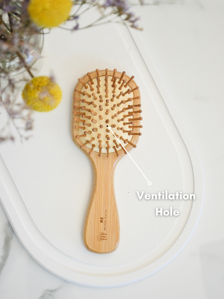 Zero Waste Travel Hairbrush