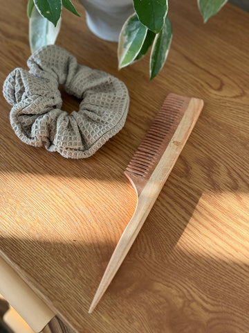 plastic free styling comb