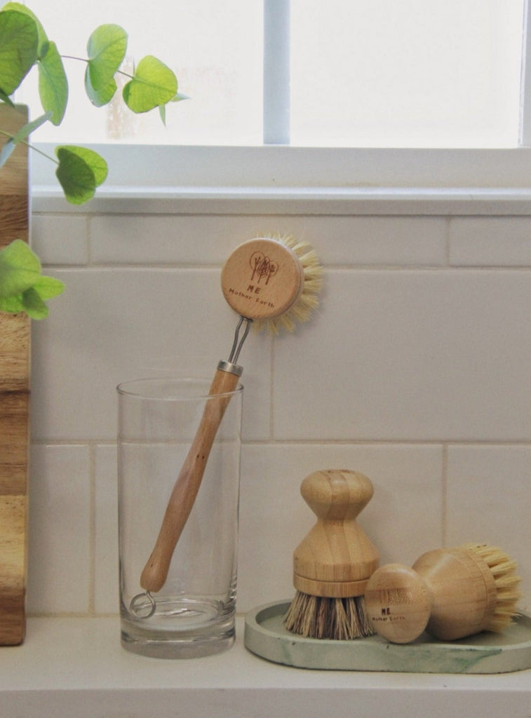 Zero Waste Kitchen Kit: Bamboo Pot Scrubber, Wood Dish Brush, Loofah Sponges, Plastic-Free Cellulose Sponges, Bamboo Brush Holder, Wood Soap Tray