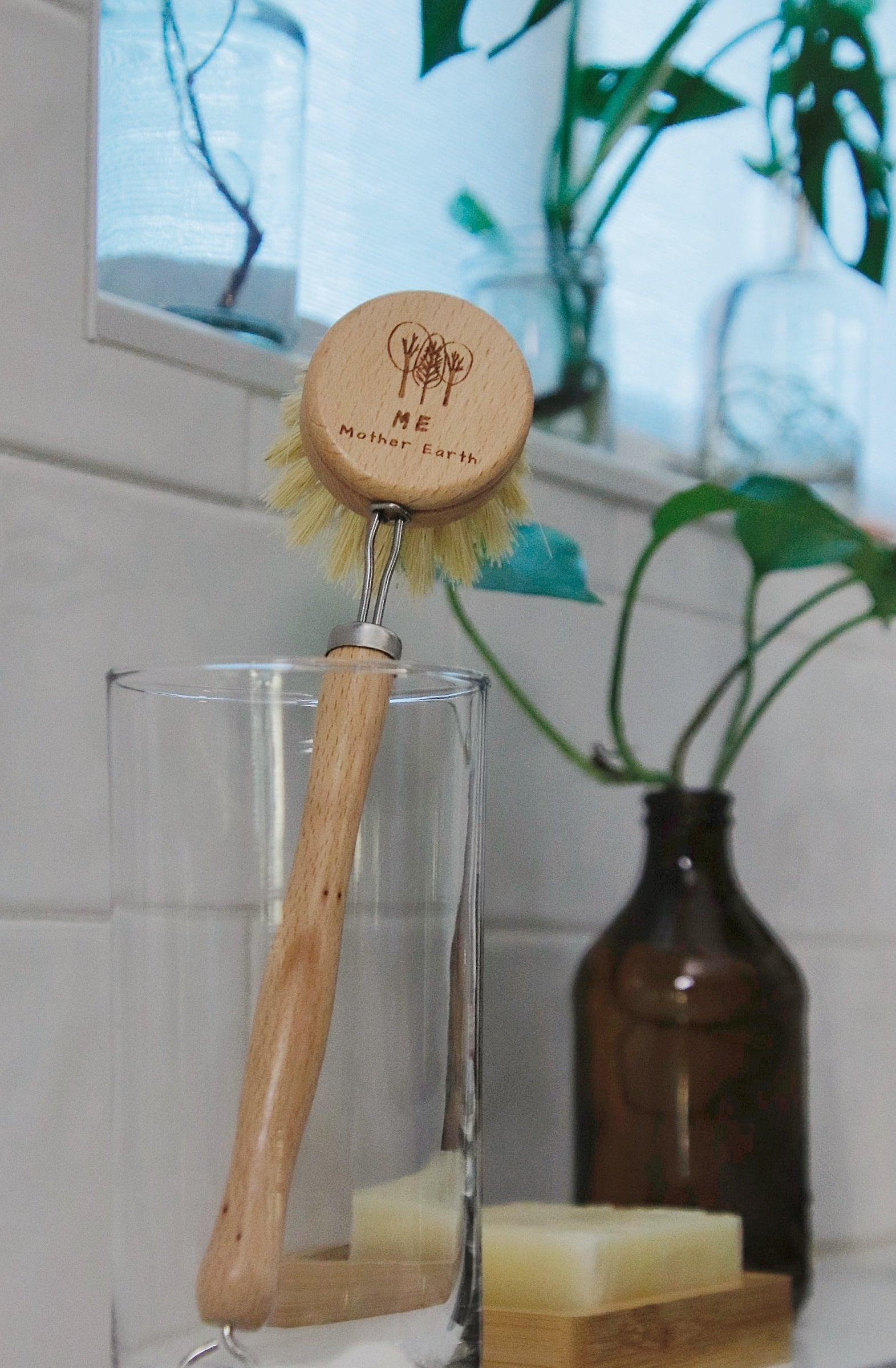 Me Mother Earth Dish Brush - Thumbnail 5